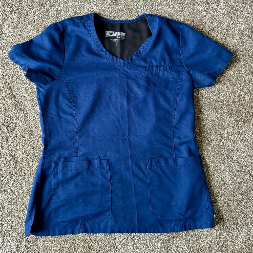 Women’s Grey’s Anatomy Fitted V-Neck Navy Blue Size Medium Scrub Top